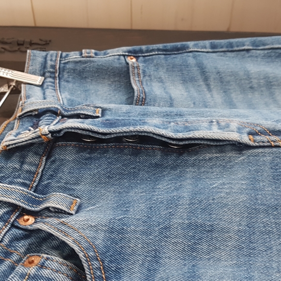 Levi's 501 S EUC - Picture 3 of 5